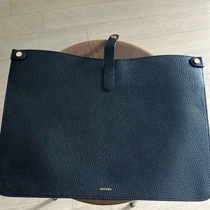 Cuyana laptop sleeve, black pebbled leather, never used, 16 inch version